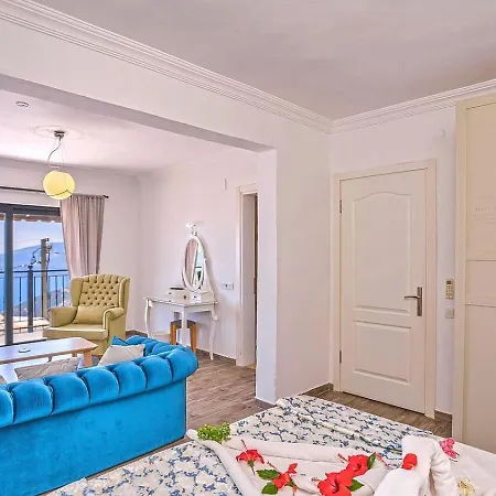 Seaview 4 Bedroom 5m Drive To فيلة *