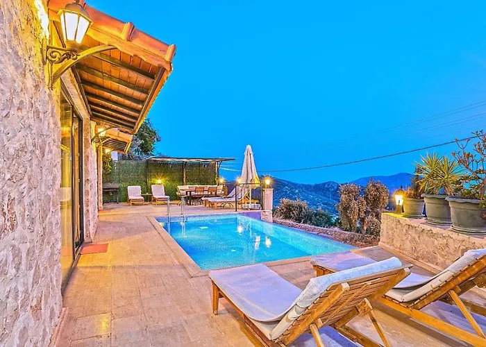 Seaview 4 Bedroom 5m Drive To 卡尔坎