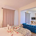 Vila Seaview 4 Bedroom 5m Drive To
