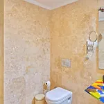 Vila Seaview 4 Bedroom 5m Drive To