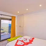Seaview 4 Bedroom 5m Drive To *
