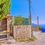 Vila Seaview 4 Bedroom 5m Drive To