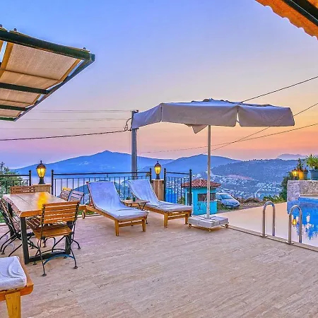 Seaview 4 Bedroom 5m Drive To Villa Kalkan