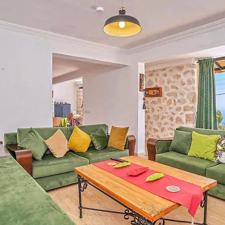 Villa Seaview 4 Bedroom 5m Drive To