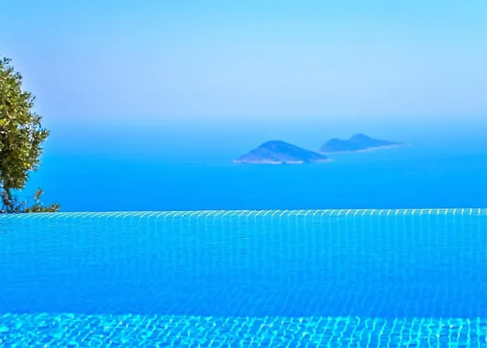 Seaview 4 Bedroom 5m Drive To Kalkan