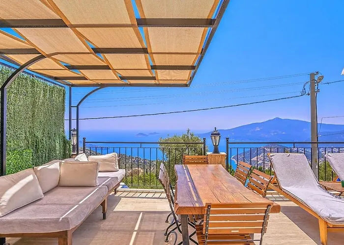 Villa Seaview 4 Bedroom 5m Drive To