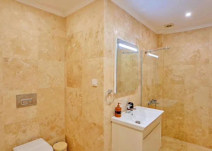 Villa Seaview 4 Bedroom 5m Drive To