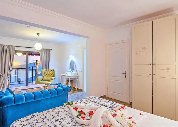 Seaview 4 Bedroom 5m Drive To Villa