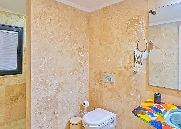 Villa Seaview 4 Bedroom 5m Drive To