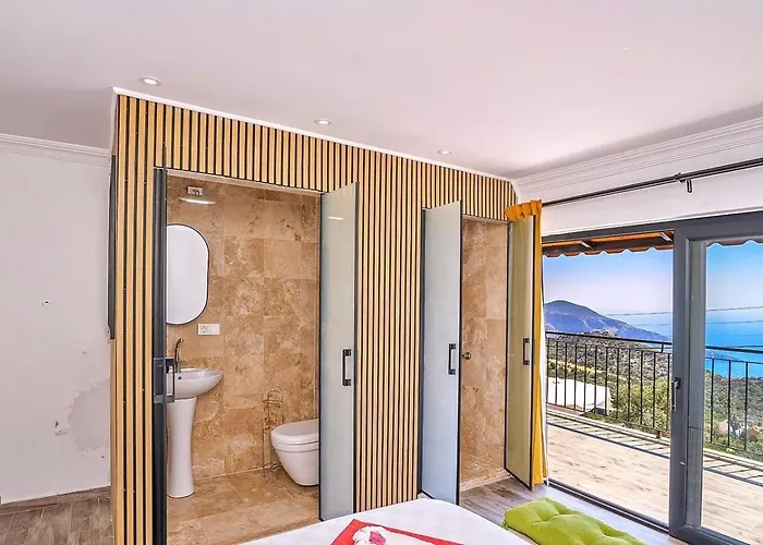Villa Seaview 4 Bedroom 5m Drive To Kalkan