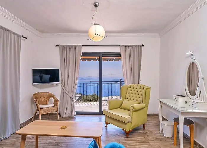 Seaview 4 Bedroom 5m Drive To Villa