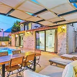 Vilă Seaview 4 Bedroom 5m Drive To Kalkan