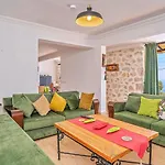Vilă Seaview 4 Bedroom 5m Drive To