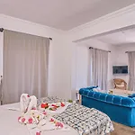 Seaview 4 Bedroom 5m Drive To Vilă *